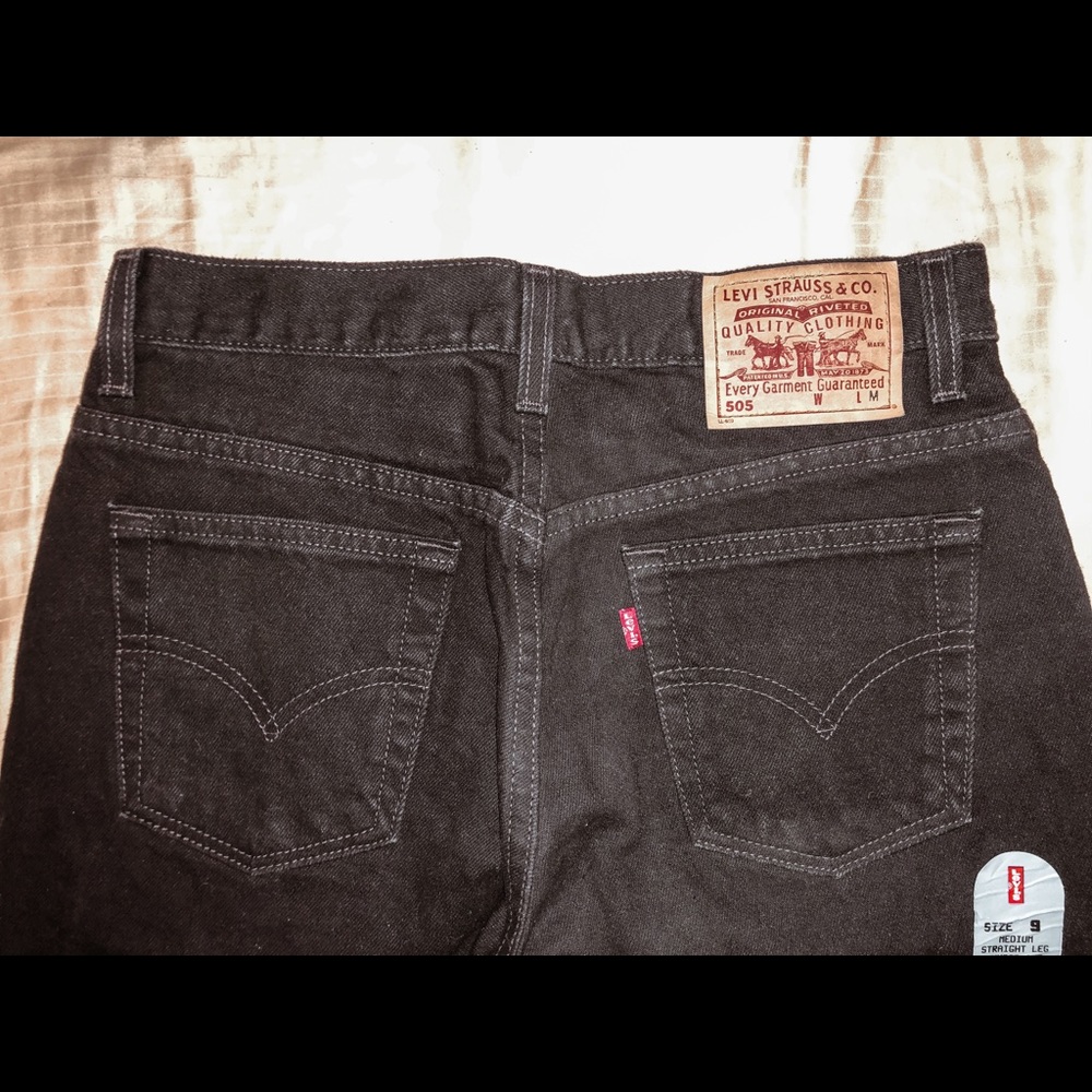Levi’s 505 size 9jr m.